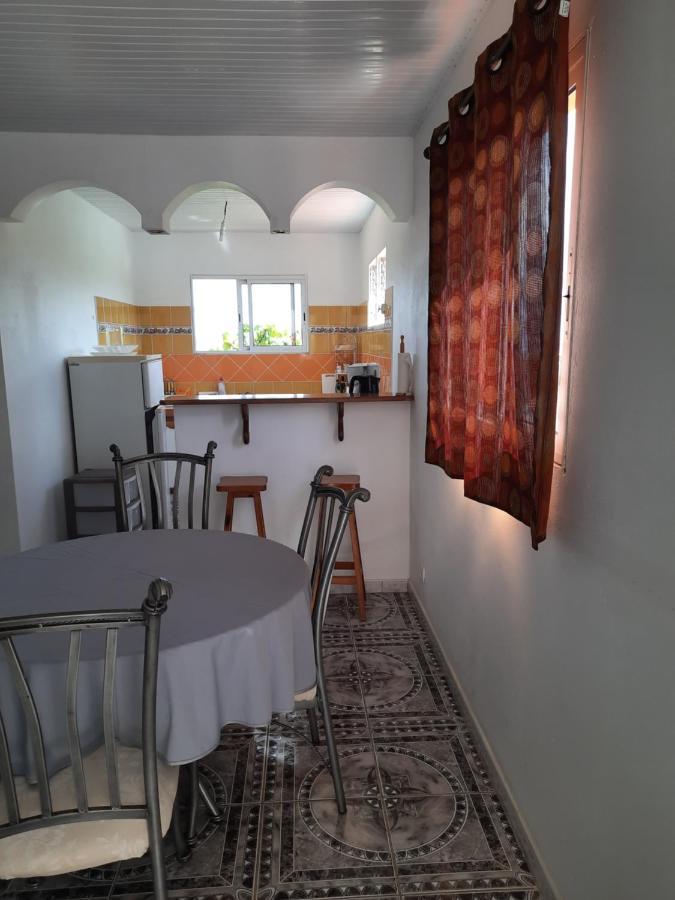 Chez Lilise 2 Apartment Сент-Ан Екстериор снимка